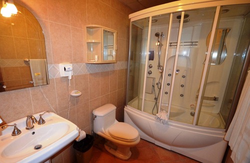 El Batey Hotel | Guest-friendly room in beachfront residence, pool/WiFi/AC/Cable TV, near all