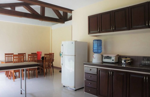 Tagbilaran House | Guest house in Tagbilaran City