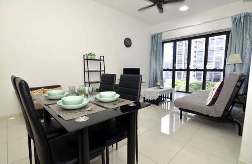 Petaling Jaya Apartment | Happy HomeStay@Icon City PJ Sunway Subang Damansara.