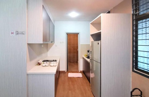Taman Mount Austin Apartment | Harmony studio private balcony Palazio Mount Austin by GDRAGON HomeStay