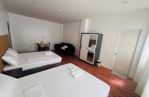 Laguindingan Bed & Breakfast | Hearthstone Suite & Cafe