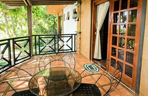 Cuenca Villa | Heritage Filipino Villa with swimming pool at TJM Resort - The Main House
