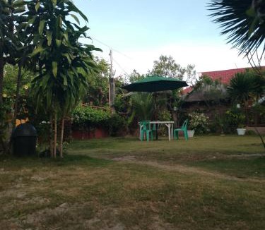 Daanbantayan House | Hidden Valley Guest House