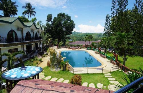 Pinamungajan Resort | Hidden Valley Mountain and Wavepool Resort