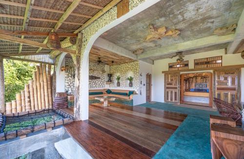 Catangnan Villa | Highlife Hill Villa