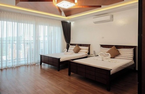 Mataas Na Kahoy Hotel | Highlights Taal Lakeview Resort