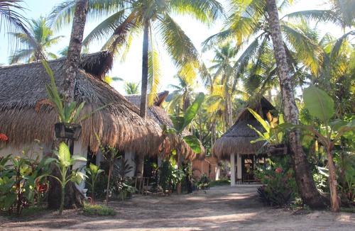 Catangnan Villa | HighTide Eco Villas & Bar Pacifico
