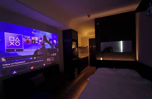 Silang Condo | Highwind - Projector, Playstation 4, Pool