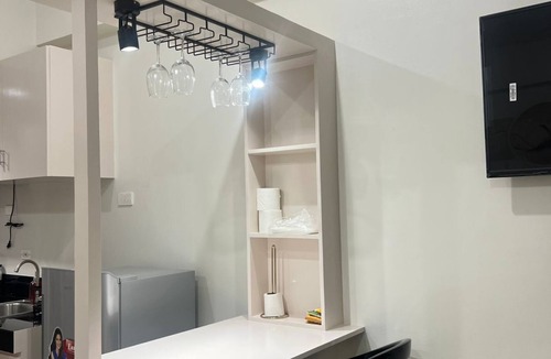Caloocan Condo | Hill Residence by Sarah Rentals