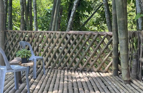 Murcia Cottage | Hillcreek's Riverside Hideaway