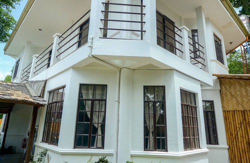 San Pedro Villa | Hilltop Pool and VIlla