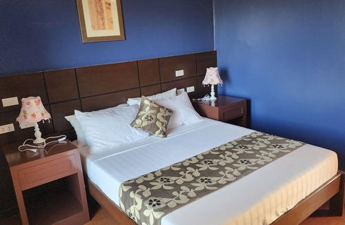 San Pedro Hotel | Hotel Palacion10Minutes away from the airport, 26 Rooms ready &waiting for you.