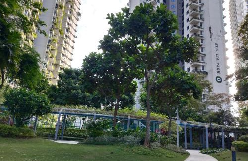 Gelang Patah Apartment | Holiday Home at Forest City with TV Box & 3 Bedrooms 1 Bathroom 4-6pax 1618