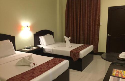General Santos Hotel | Hollywood Suites
