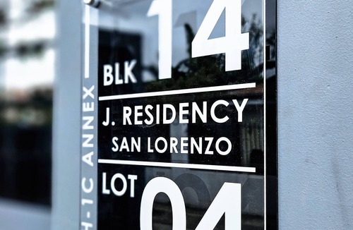 Santa Rosa House | Home Away from Home, near enchanted kingdom @ Santa Rosa Laguna
