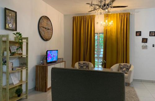 Kampung Rawa House | Home Sweet Home Terrace Landed House