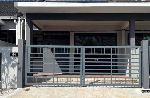 Kuala Krai Villa | Homestay Anggun