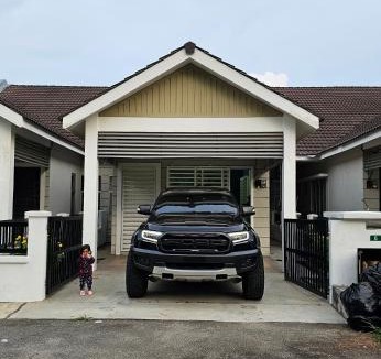 Bota House | Homestay By MSH Seri Iskandar