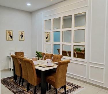 Ayer Panas House | Homestay Casa Ninety Two Ayer Molek Melaka