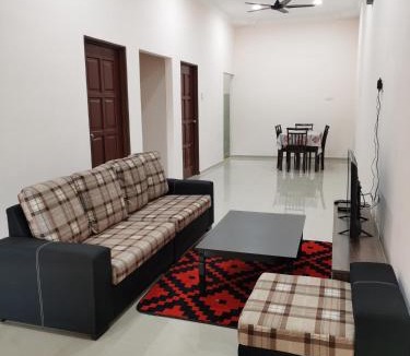 Kuantan House | Homestay Che Naa