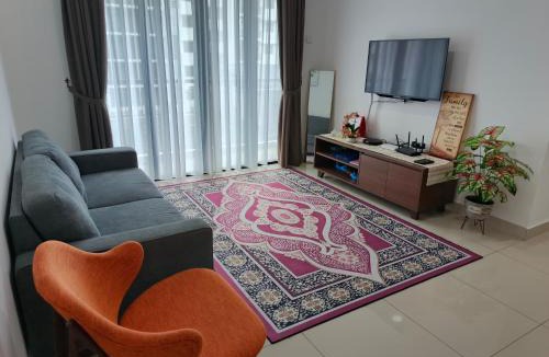 Bandar Penawar Apartment | Homestay Grandma