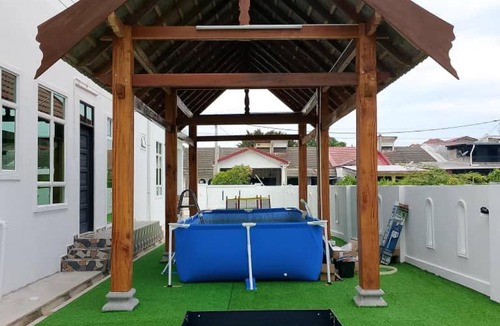 Batu Rakit House | Homestay Hasanah Indah Residence Batu Rakit