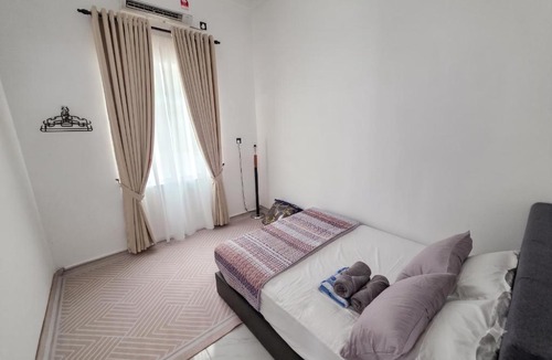 Batu Rakit House | Homestay Hasanah Indah Residence Batu Rakit