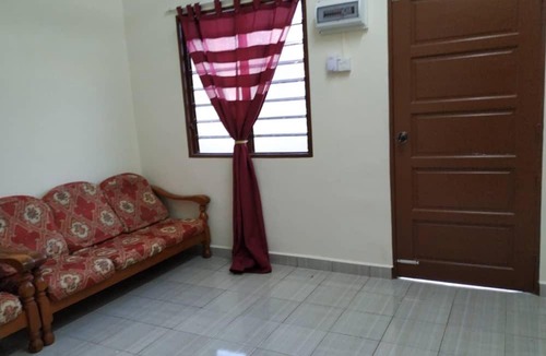 Pekan House | HOMESTAY IBU