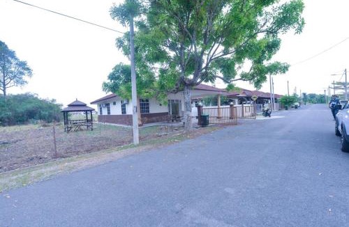Kampung Keriang Dan Villa | Homestay Kak Sham GH