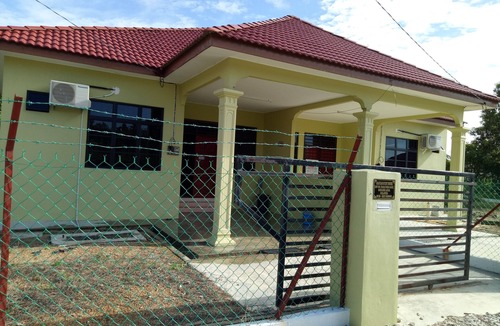 Kampung Dendang House | HOMESTAY KOK LANAS-HASYAM MUSLIM GUEST HOUSE