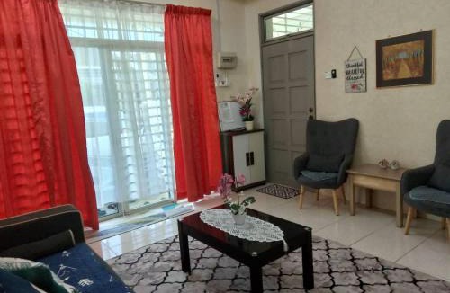 Kampung Kubang Buaya House | Homestay Micassa