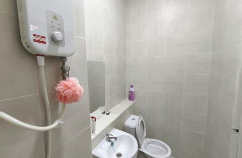 Kajang Apartment | Homestay Nurul - Adelia 3 Bangi Avenue, near Bangi Wonderland