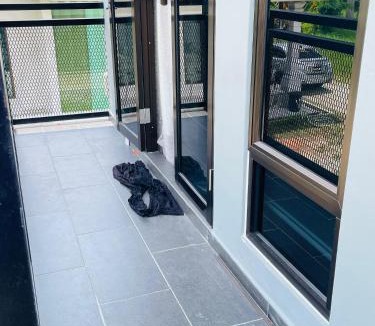Pekan Nanas House | Homestay Tok Ayah Pekan Nanas