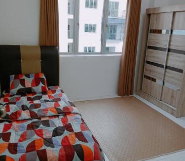 Seri Manjung Apartment | Homestay Triple Q Manjung