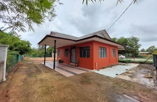 Kuala Terengganu House | Homestay Ummi Gong Badak