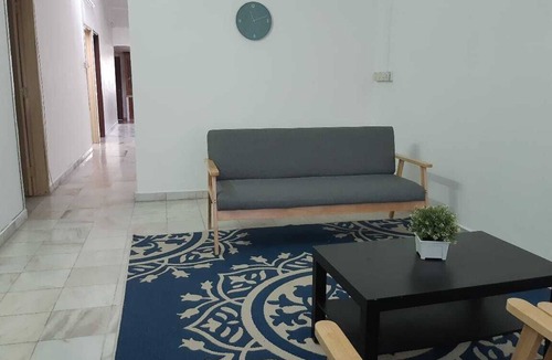 Sri Petaling House | Homestay Ustaz Kuala Loco