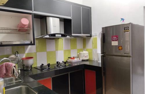 Ipoh House | Homestay YatiMizi (Bungalow Station 18, Ipoh)