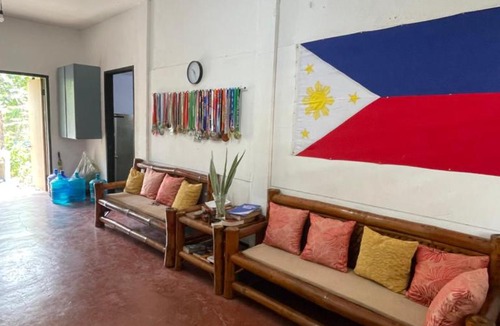 Basdiot House | Homestays in Moalboal, Philippines