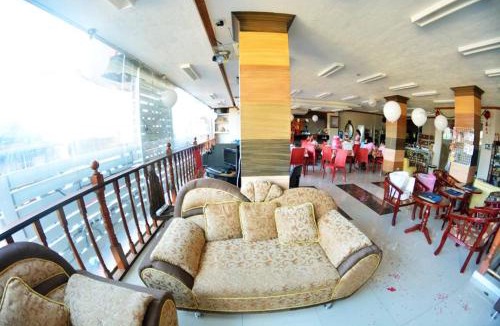Cebu Hotel | Honey Hunt House