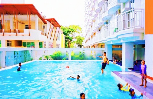 Silang Junction South Condo | HoneyLove 1-BR *Parking, Swimming Pool