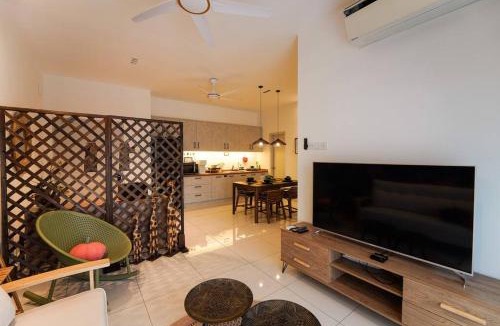 Hulu Kinta Apartment | Horizon Ipoh 8Pax 3R2B - Tropical Bali Retreat