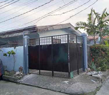 Tacloban Apartment | HOST HOMES VILLA DOLINA Guest House