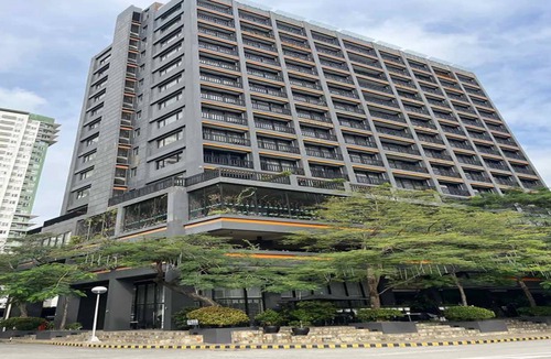 Alabang Hotel | Hotel ∙ 8 guests