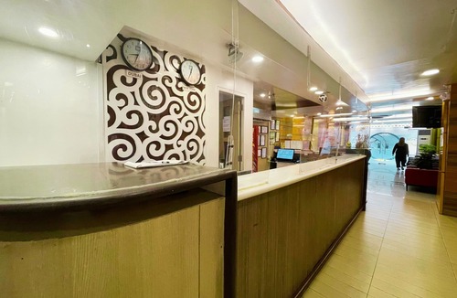 Manila Hotel | Hotel 99 Monumento Caloocan