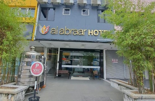 Taman Melaka Raya Hotel | Hotel Al Abraar