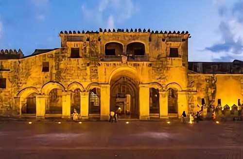 Zona Colonial Hotel | Hotel Colonial Blanco