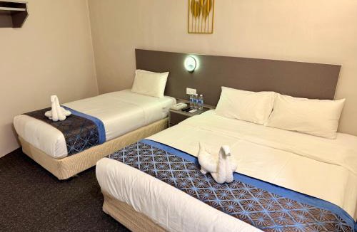 Pekan Melayu Hotel | Hotel First Garden by StayZy