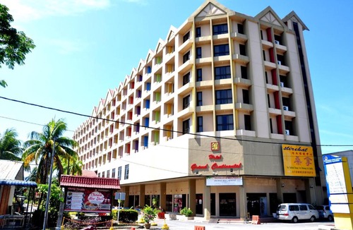 Kampung Pokok Asam Hotel | Hotel Grand Continental Langkawi