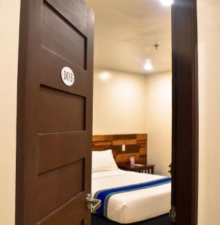 Laoag Hotel | Hotel Lourdes