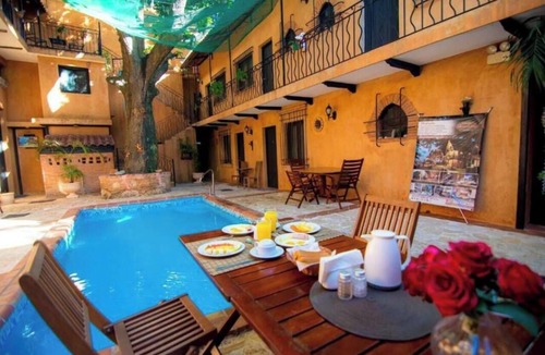Zona Colonial Hotel | Hotel Mansión Colonial | Columbus II with Breakfast Included